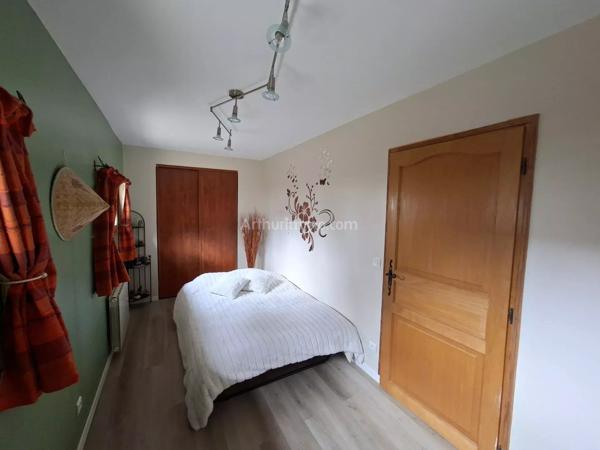 Vente                                                      Maison
                        
                     5 pièces                      153 m2                     à Gisors