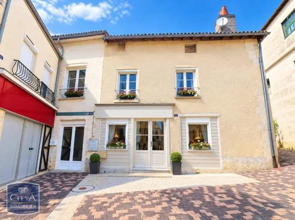 Maison à louer 3 pièces 111.4m² Loudun (86200)