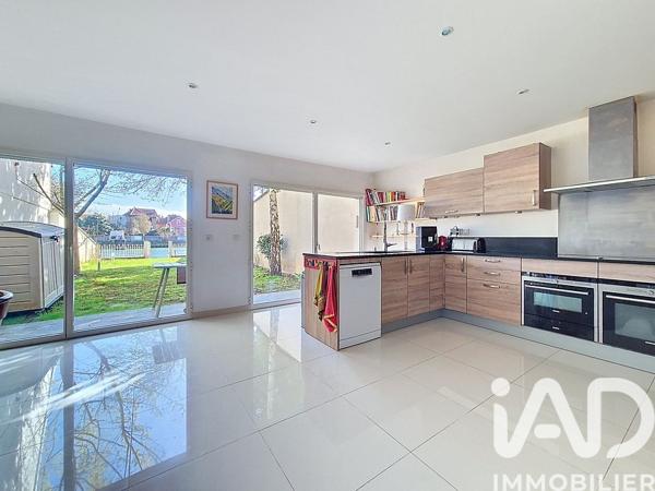 Maison à vendre 5 pièces 138 m² Créteil