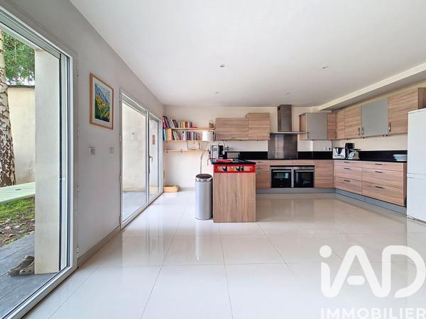 Maison à vendre 5 pièces 138 m² Créteil