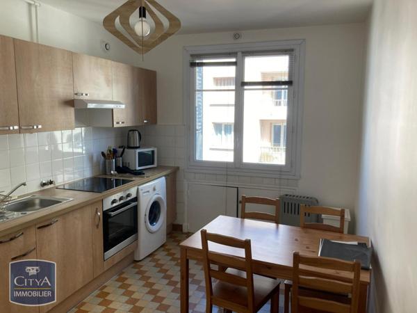 Appartement à louer 3 pièces 72m²