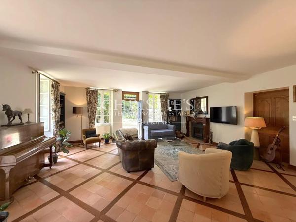 Propriété de caractère avec maison d’amis et parc clos à Ribérac