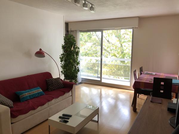 BORDEAUX / CAUDERAN - T2 CALME ET LUMINEUX + BALCON + PARKING