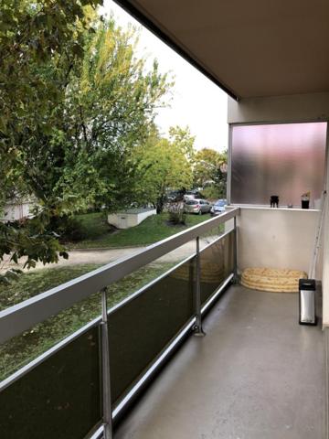BORDEAUX / CAUDERAN - T2 CALME ET LUMINEUX + BALCON + PARKING