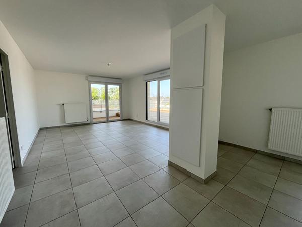 ANGERS DESJARDINS - T4 TERRASSE DOUBLE STATIONNEMENT