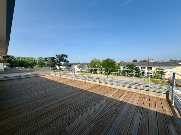 ANGERS DESJARDINS - T4 TERRASSE DOUBLE STATIONNEMENT