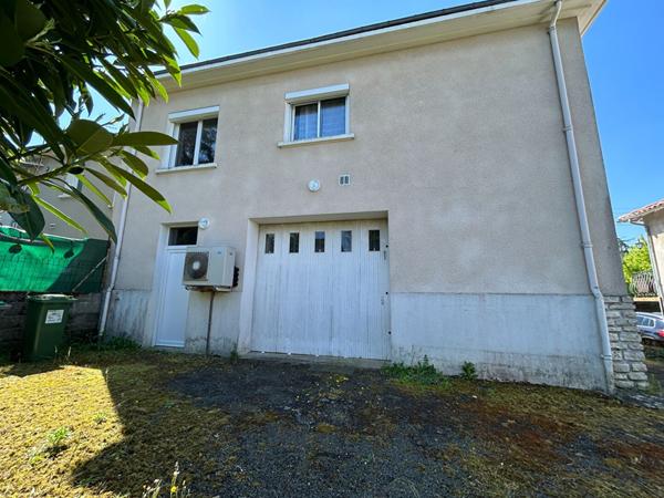 Mitoyenne 1 côté - 6 pièces - 102 m²