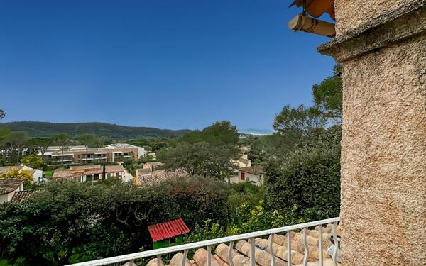 Maison à vendre    5 pièces • 95,01 m2 Saint-Raphaël