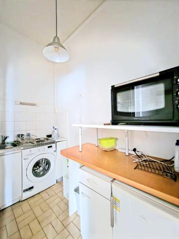 Appartement
                                                                                                                                                                                                                                                                                                                        2 pièce(s)                                                                                                                                                                                                          1 chambre(s)                                                                                                                                                                                                          34  m²