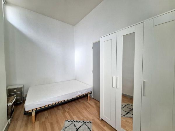 Appartement
                                                                                                                                                                                                                                                                                                                        2 pièce(s)                                                                                                                                                                                                          1 chambre(s)                                                                                                                                                                                                          34  m²