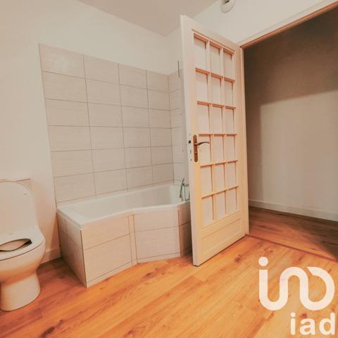 Appartement 4 pièces de 105 m² à Ambilly (74100)