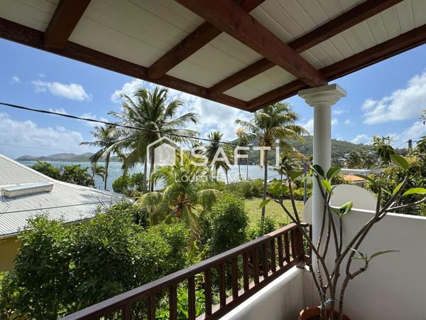 Maison avec 2 T3, vue mer.