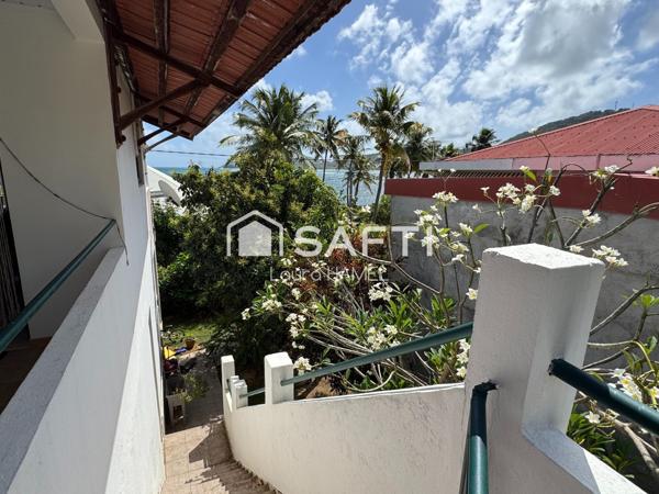 Maison avec 2 T3, vue mer.