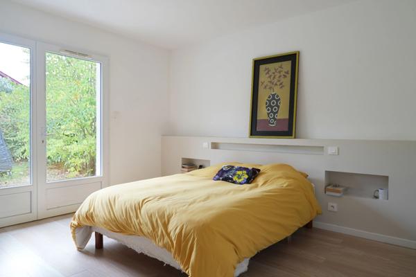 Maison contemporaine d’exception avec piscine – Élégance, confort et performance énergétique au cœur de Larressore