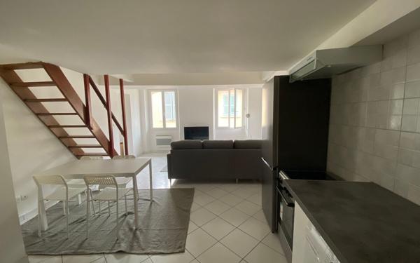 Appartement à vendre    3 pièces • 47,41 m2 Toulon