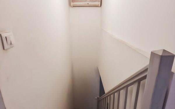 Maison à vendre    8 pièces • 131,95 m2 Saint-Denis