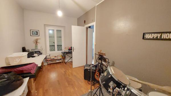 A VENDRE PAMIERS MAISON DE VILLE SPACIEUSE ET PLEINE DE CACHET