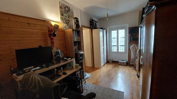 A VENDRE PAMIERS MAISON DE VILLE SPACIEUSE ET PLEINE DE CACHET