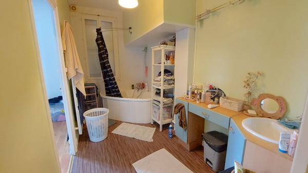 A VENDRE PAMIERS MAISON DE VILLE SPACIEUSE ET PLEINE DE CACHET