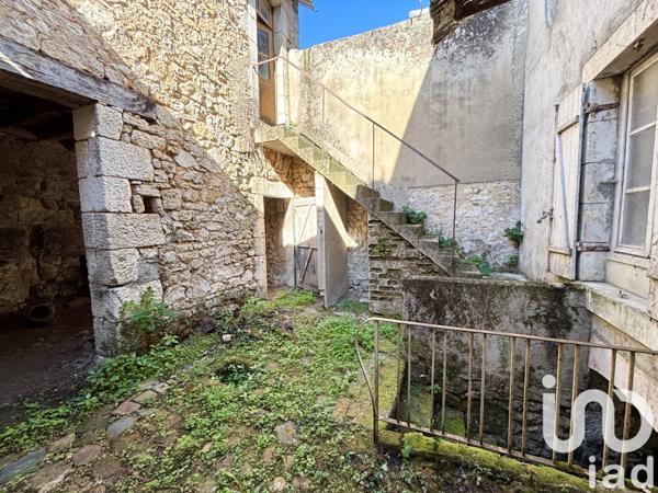 Maison à vendre 4 pièces 70 m² Saint-Gaultier