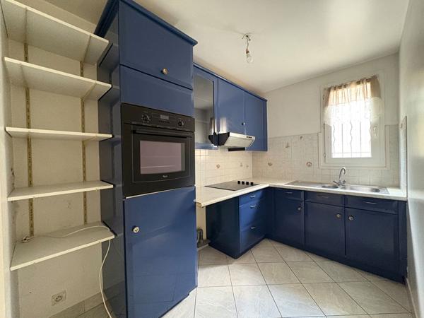 Appartement 3 pièces avec jardin, terrasse et parking : centre-ville d'Ozoir-la-Ferrière - OZOIR LA FERRIERE