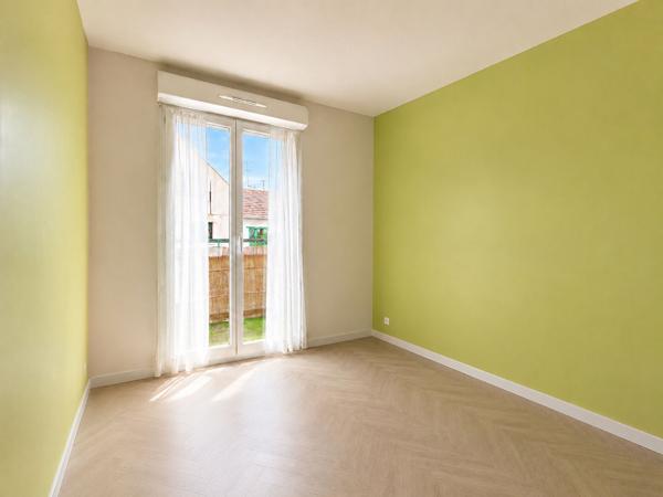 Appartement familial 4 pièces avec balcon, box et DPE B Nanterre limite Rueil-Malmaison