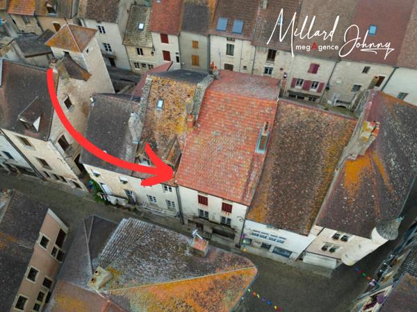 Appartement à SAINT-GENGOUX-LE-NATIONAL, 71460 - 2 pièces 47m²