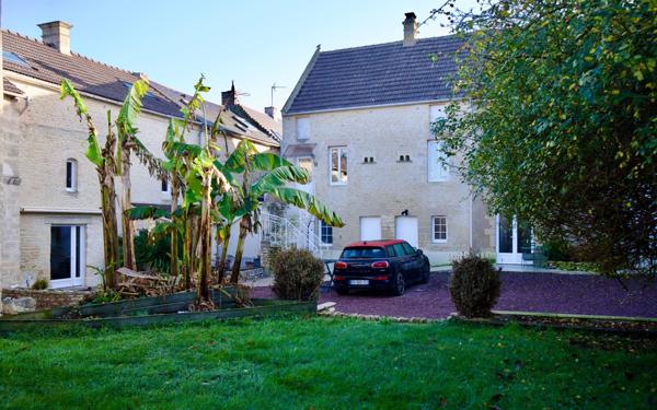 Maison à vendre    11 pièces •  Luc-sur-Mer