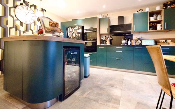 Maison à vendre    11 pièces •  Luc-sur-Mer