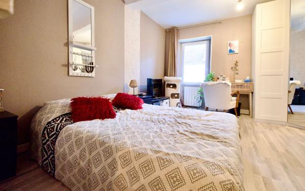 Maison à vendre    11 pièces •  Luc-sur-Mer