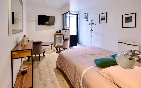 Maison à vendre    11 pièces •  Luc-sur-Mer