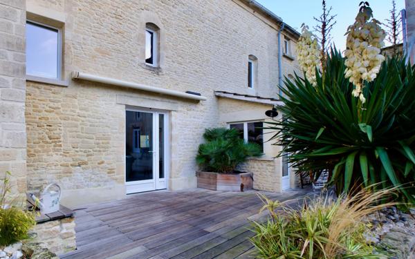 Maison à vendre    11 pièces •  Luc-sur-Mer