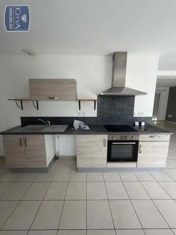 Maison à louer 4 pièces 92m² Allonnes (72700)