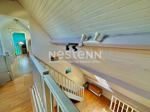 Nestenn Igny - Maison Familiale 170 m² de 8 Pièces, Secteur très recherché proche place de la Ferme, 5 chambres, double séjour avec accès direct terrasse et jardin, Lumineux, Calme, Proche des Commerces/Transports et Ecoles ( plateau Saclay)