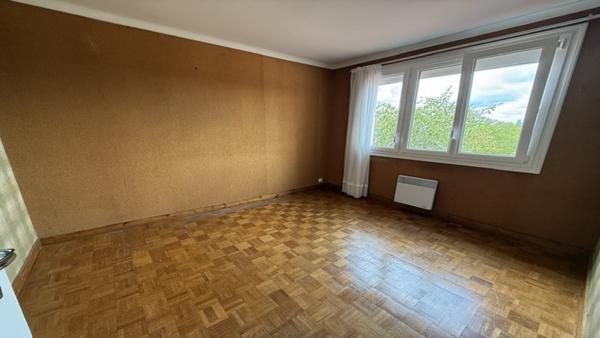 LA ROCHE SUR YON MAISON A VENDRE