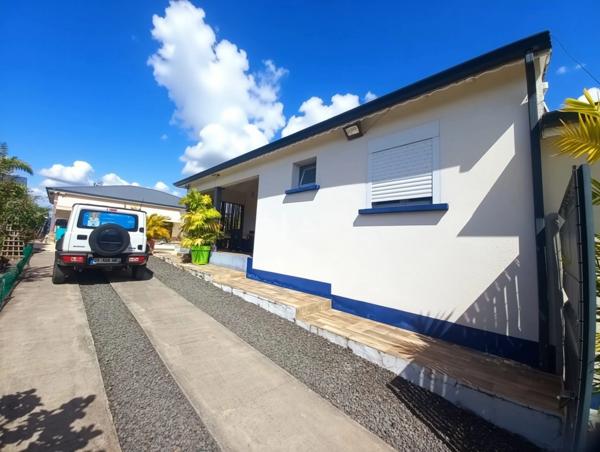 EXCLUSIVITÉ- Propriété à vendre 3 logements de plain-pied, 9 pièces SAINTE ANNE GISSAC (971)