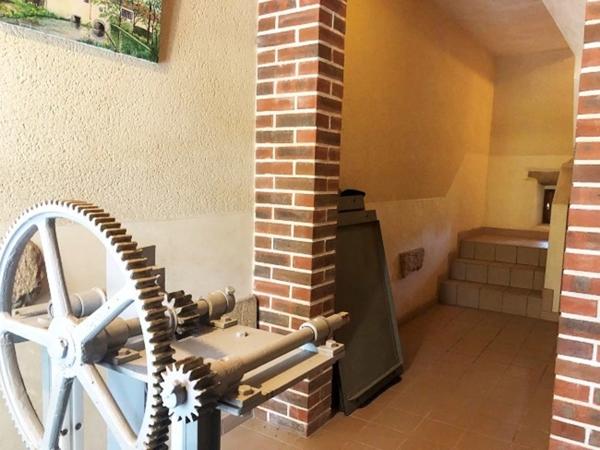 Propriété Moulin à 422 m² ROCHESERVIERE (85)