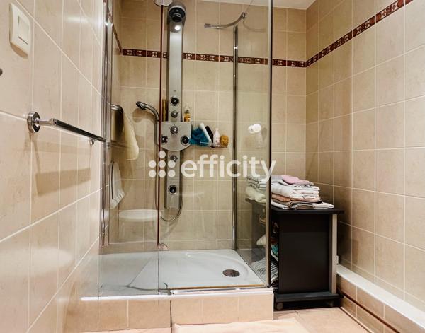 Appartement
         3 pièces
        - 116 m² 789 000 € *