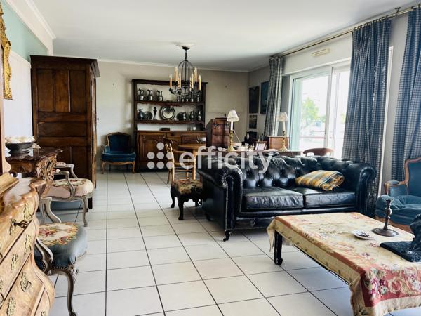 Appartement
         3 pièces
        - 116 m² 789 000 € *