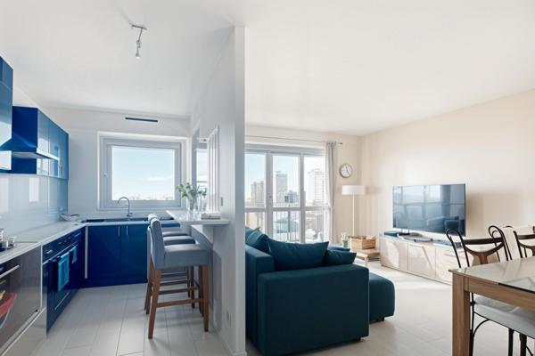 Appartement 3 pièces avec balcon cave et 2 stationnements