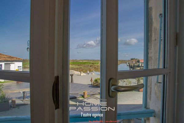 MORNAC/SEUDRE - JOLIE MAISON DE PECHEUR FACE AU PORT