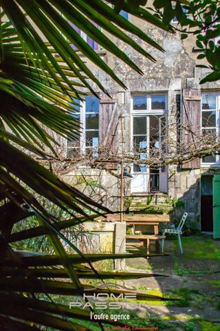 MORNAC/SEUDRE - JOLIE MAISON DE PECHEUR FACE AU PORT