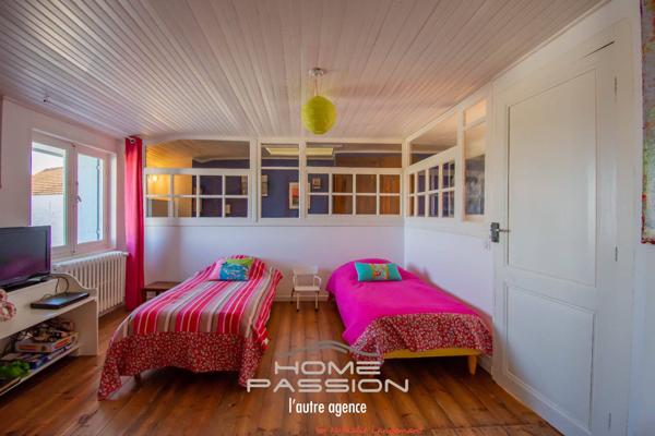 MORNAC/SEUDRE - JOLIE MAISON DE PECHEUR FACE AU PORT