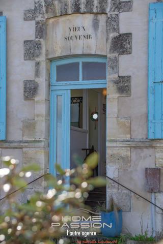 MORNAC/SEUDRE - JOLIE MAISON DE PECHEUR FACE AU PORT