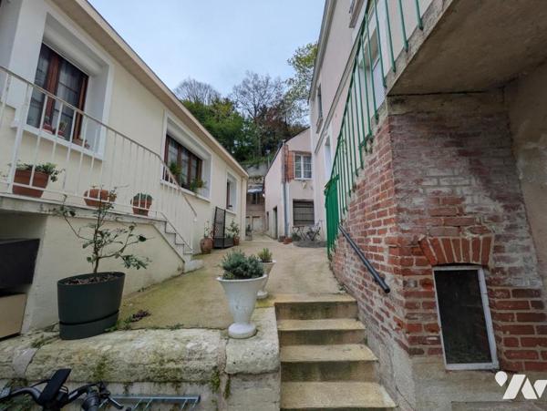 Espace semi troglodyte à aménager