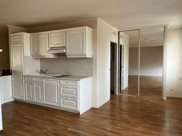 Appartement 3 pièces T3 F3 66.4 m² à Le Mans 2 RUE MAURICE LOUTREUIL 72000 à louer