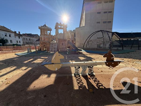 Appartement F5 à vendre  5 pièces - 107,20 m2 PONTARLIER - 25