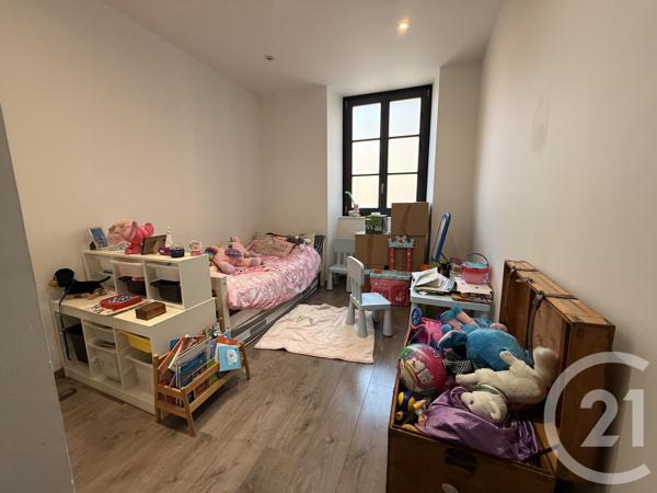 Appartement F5 à vendre  5 pièces - 107,20 m2 PONTARLIER - 25