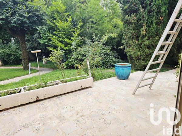 Maison à vendre 7 pièces 232 m² Saint-Julien-du-Sault