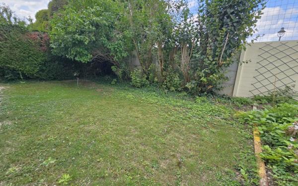 Appartement à vendre    4 pièces • 102 440 m2 Corbeil-Essonnes